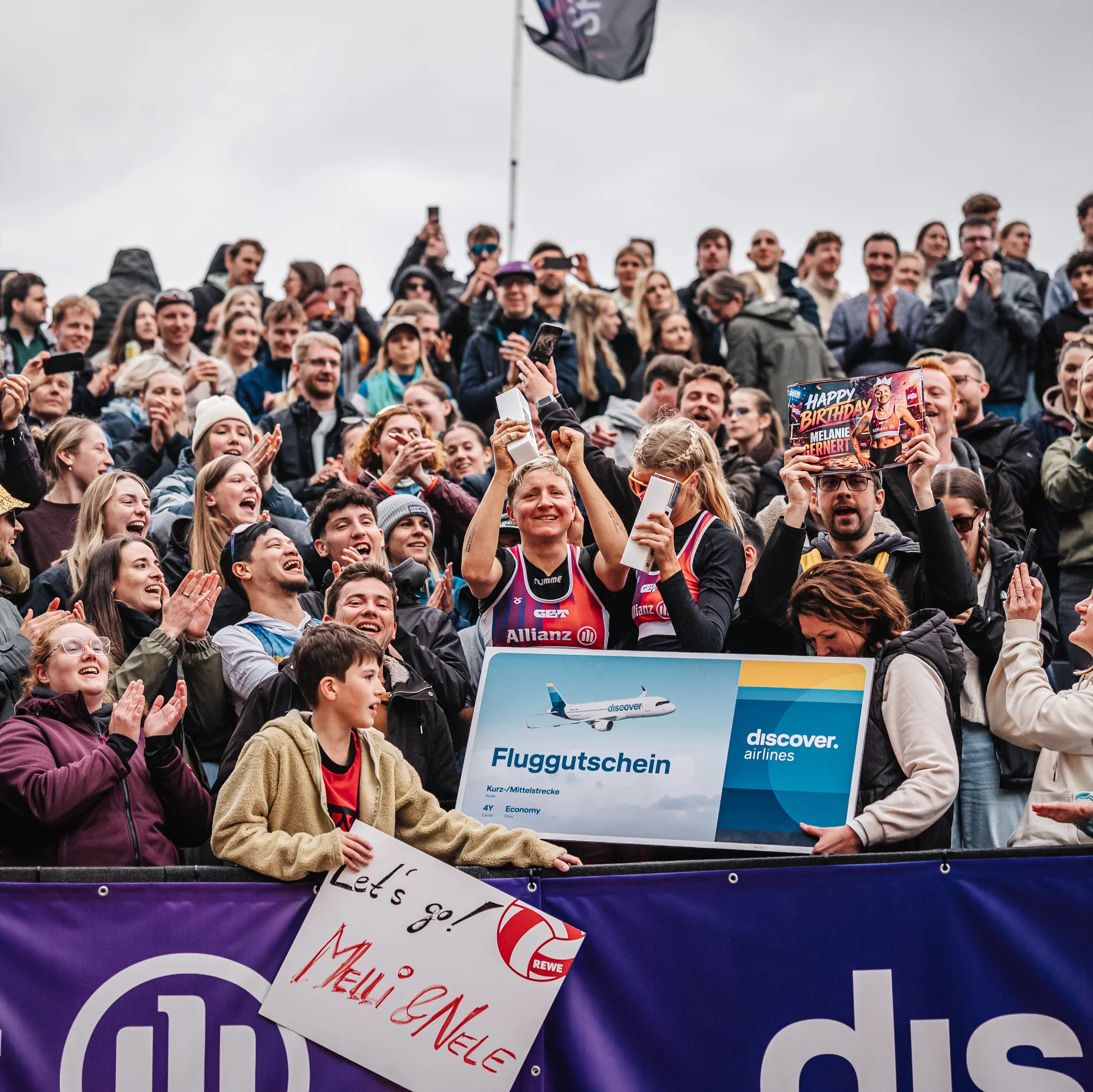 DD2-Winner-Women.jpg